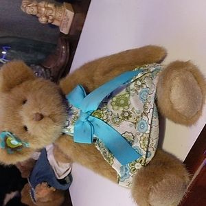 Boyds Bears "Sophia"
